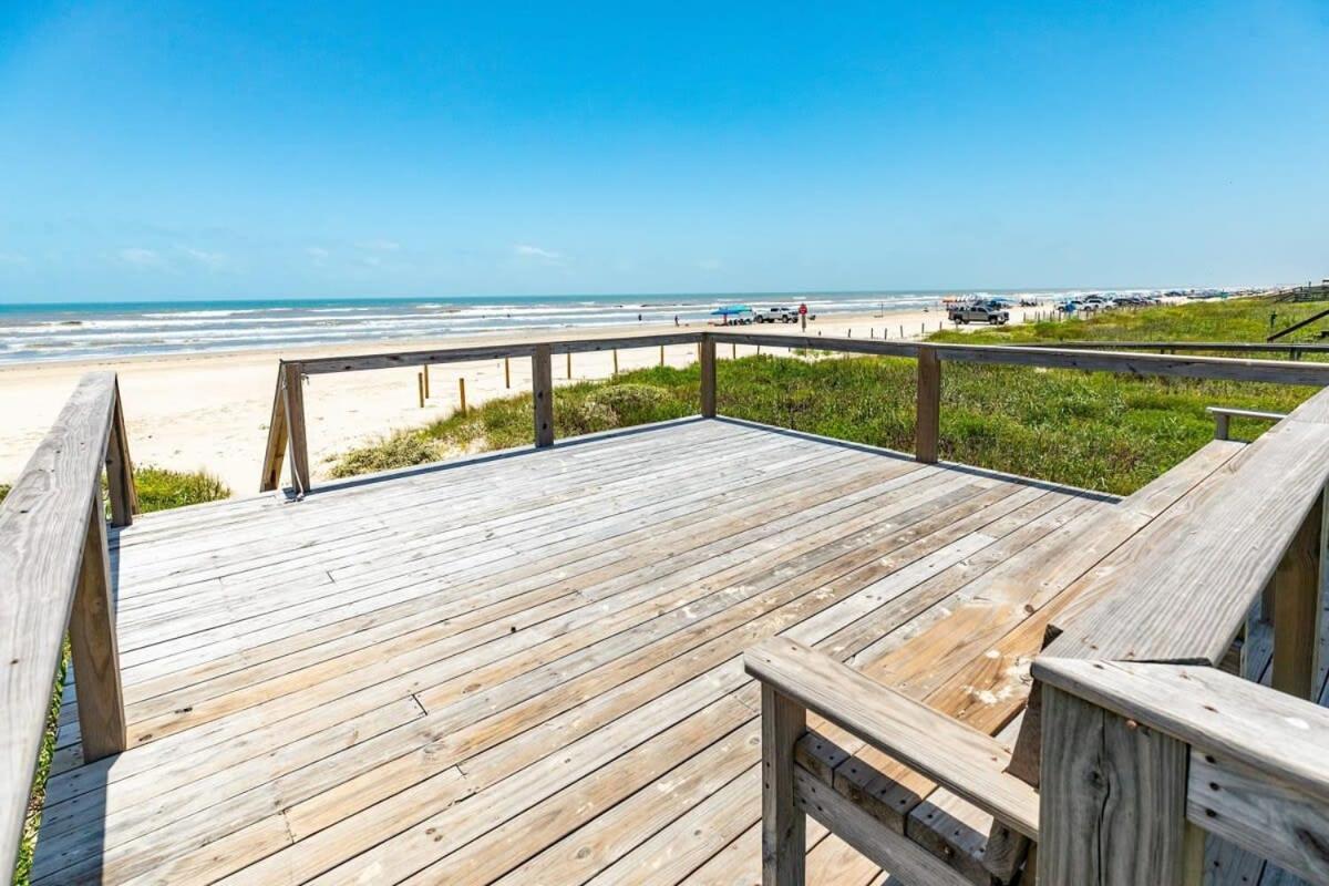 Oceanfront Home - Walk Out To Sand & Surf Surfside Beach Eksteriør billede